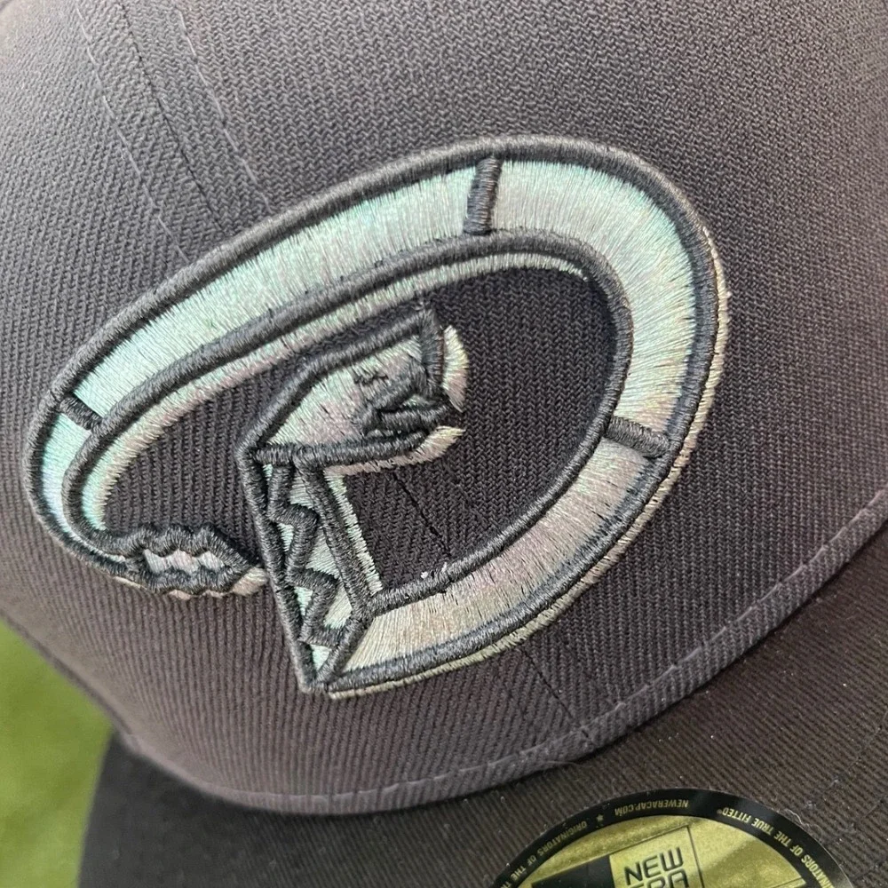 7 3/8 New Arizona Diamondbacks Era 59FIFTY Hat Club 2001 World Series Patch Grey